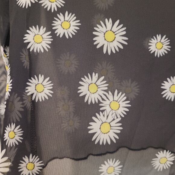 Sheer Daisy Mesh Top Size M Black White Long Sleeve Made in Turkey Bershka - Picture 3 of 7